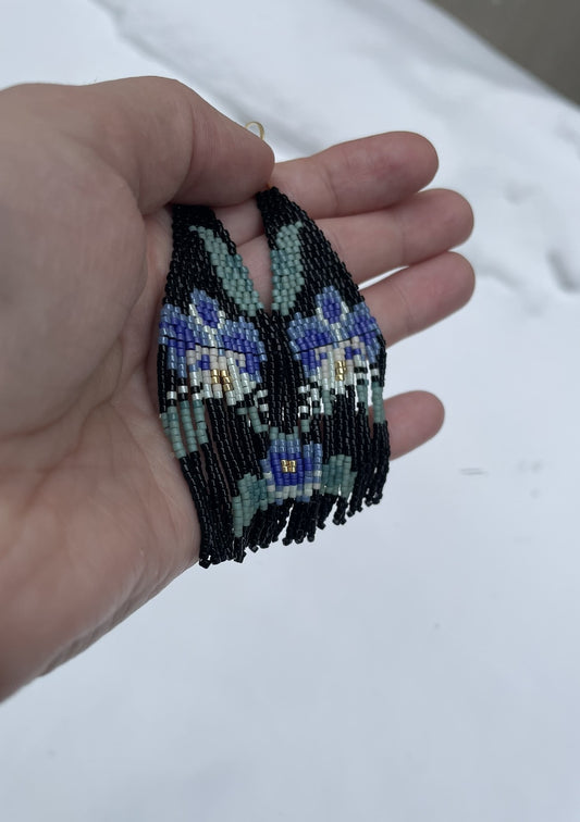 Orchidée noire et bleue