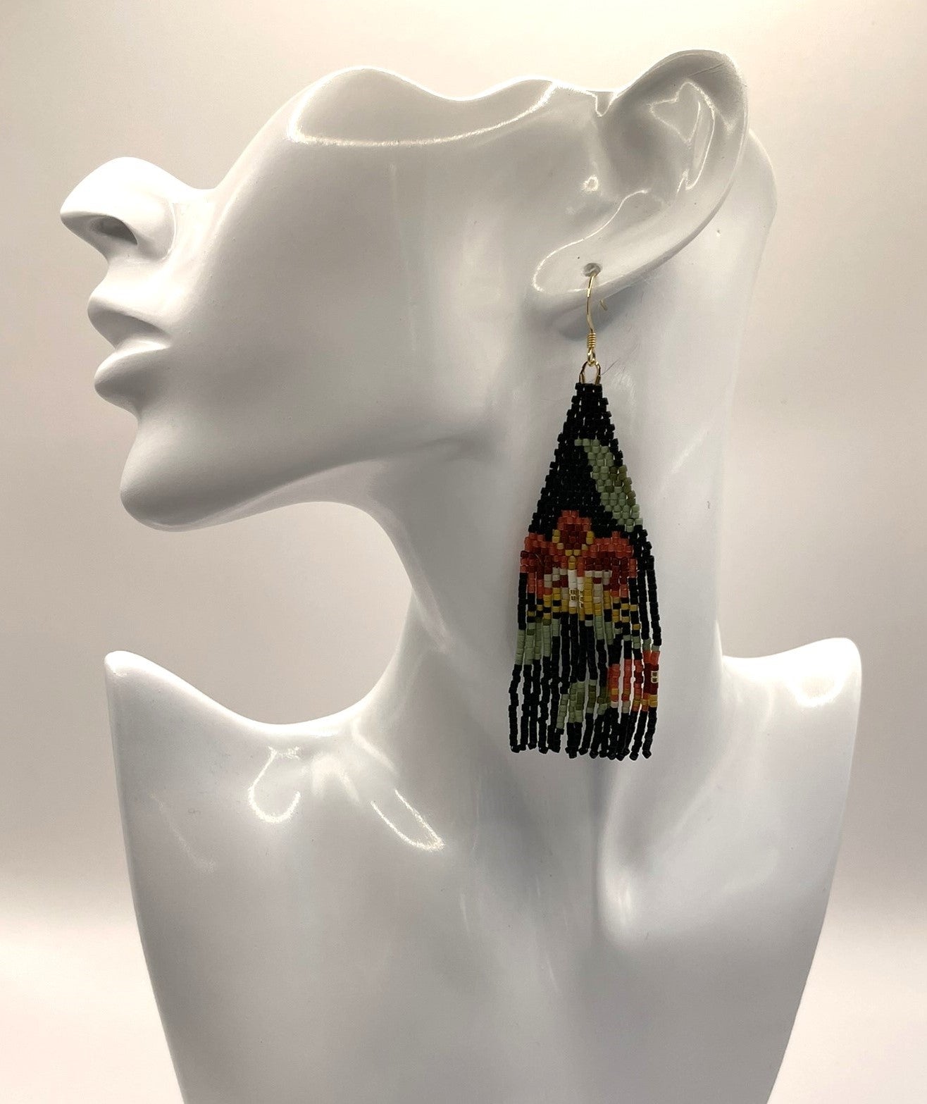 Orchidée noire et rouge